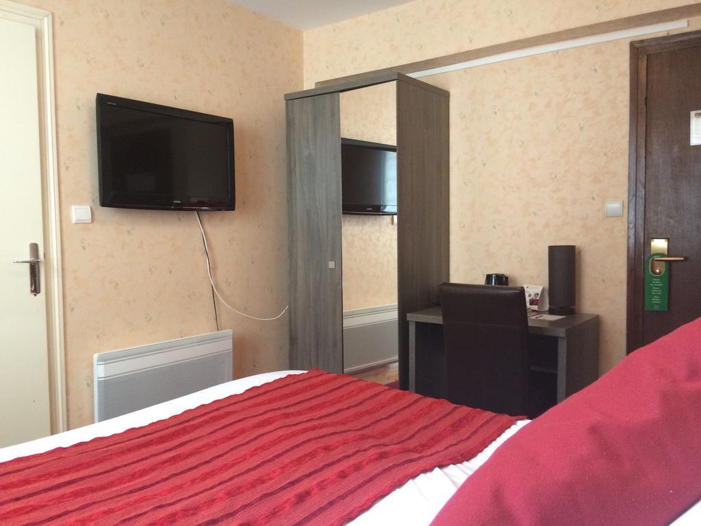 Auberge De La Petite Ferme, Super-Besse Est, The Originals Relais מראה חיצוני תמונה