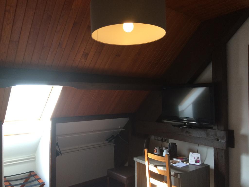 Auberge De La Petite Ferme, Super-Besse Est, The Originals Relais מראה חיצוני תמונה